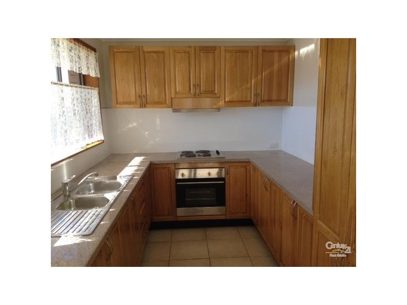 2/46 Tait Ave, Kanahooka NSW 2530