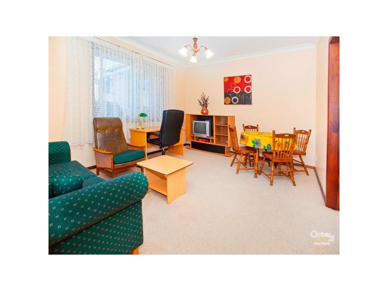 2/11 Gilmore Street, West Wollongong NSW 2500
