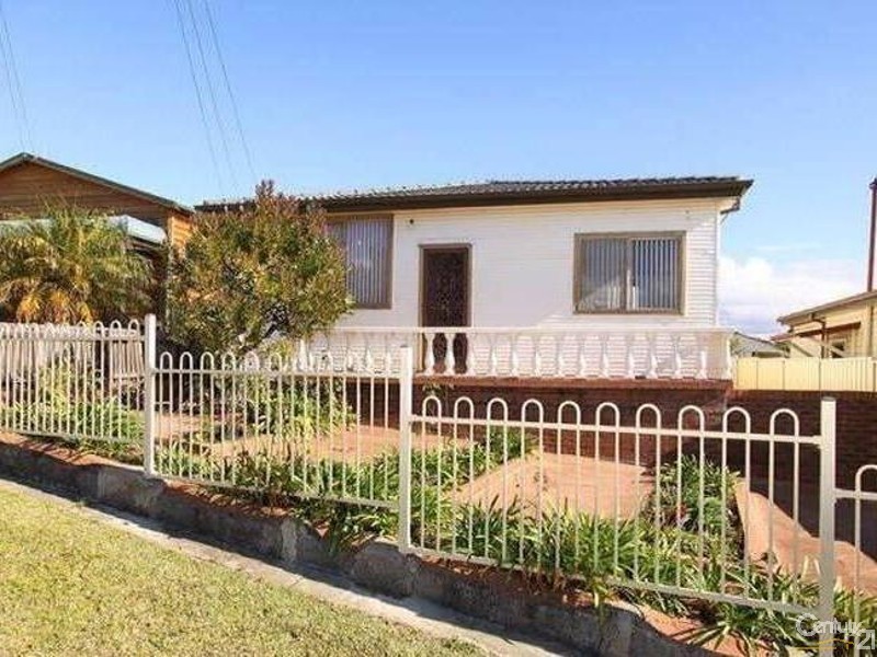 45 Third Ave, Port Kembla NSW 2505