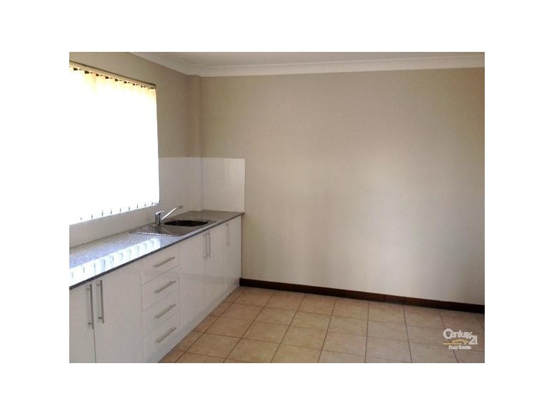 4/7 St Lukes Ave, Brownsville NSW 2530