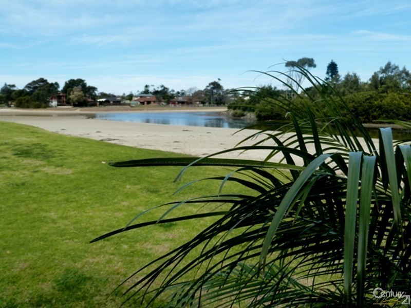 24/120 Osborne Parade, Warilla NSW 2528