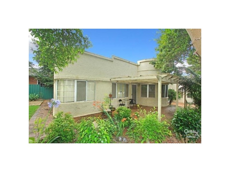 41 Eastern Ave, Mangerton NSW 2500