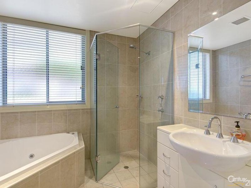 1/54-58 Cliff Road, Wollongong NSW 2500
