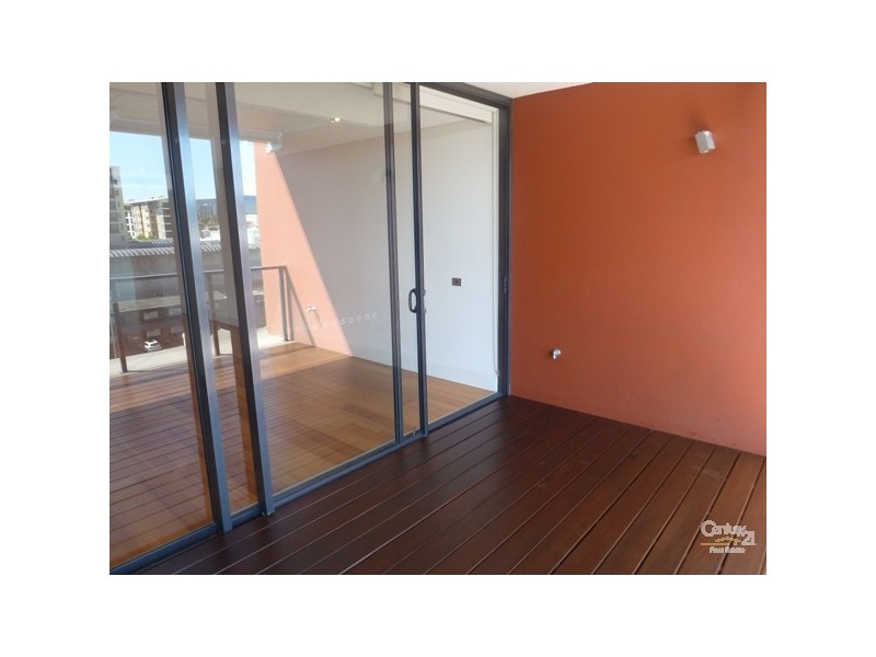 610/53-61 Crown Street, Wollongong NSW 2500