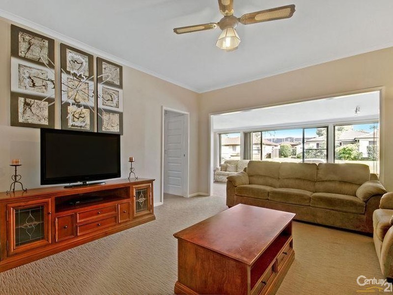 13 Toronto Ave, Dapto NSW 2530