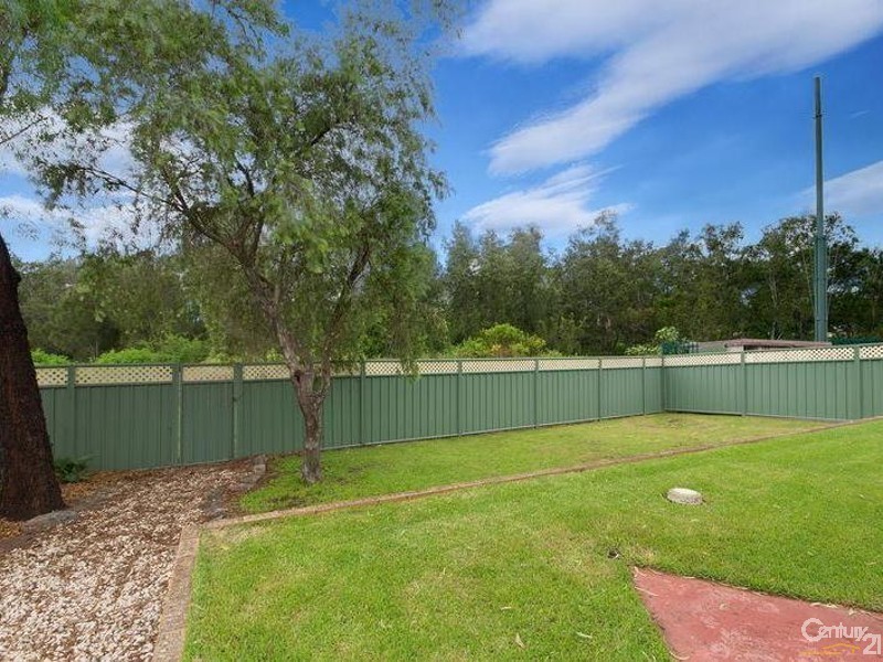 13 Toronto Ave, Dapto NSW 2530