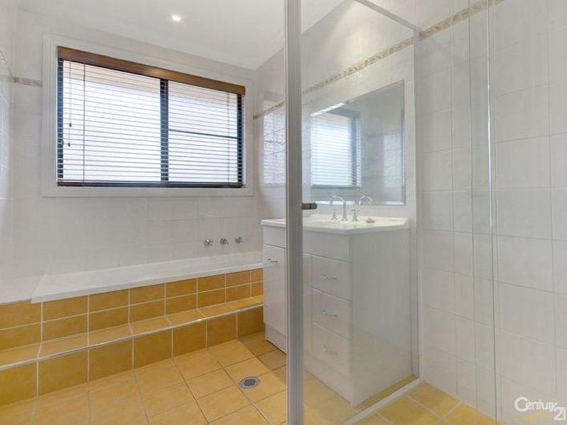 3 Coronet Place, Dapto NSW 2530
