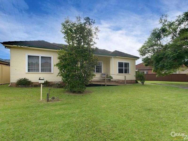 33 Ellengowan Crescent, Fairy Meadow NSW 2519