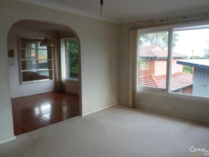 15 Yates Ave, Mount Keira NSW 2500
