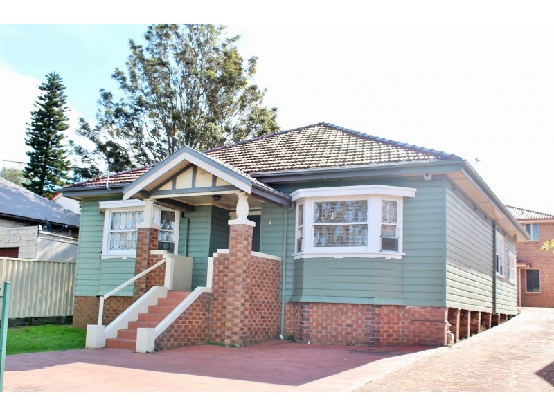 12a Robinson Street, Wollongong NSW 2500