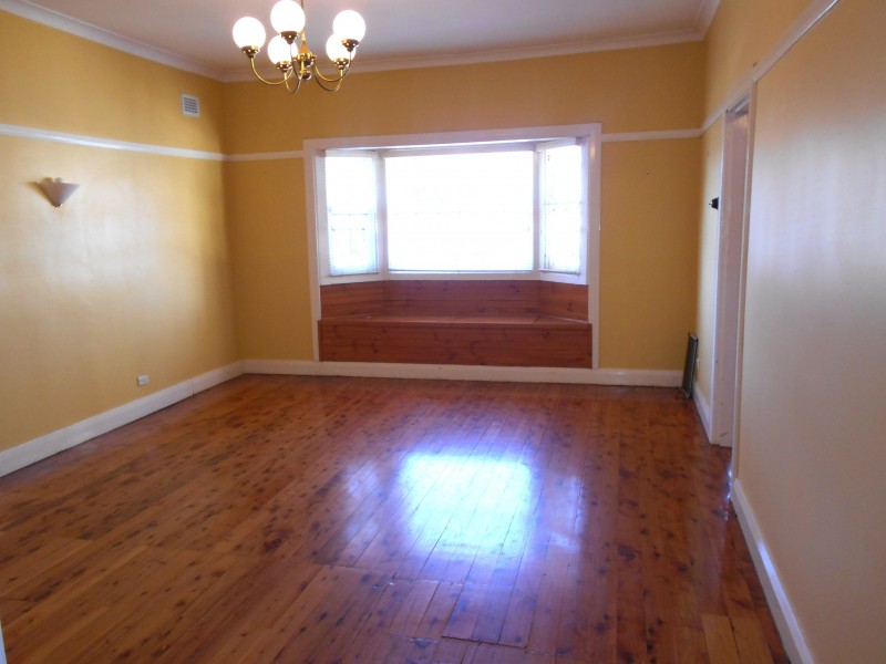 12a Robinson Street, Wollongong NSW 2500