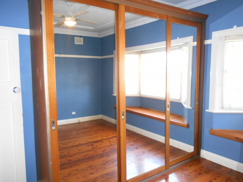 12a Robinson Street, Wollongong NSW 2500