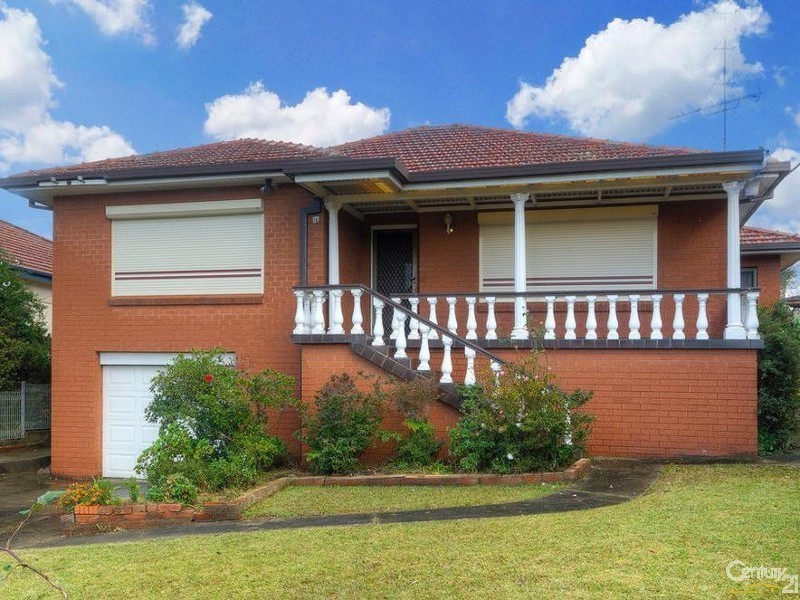 12 Thurston Cr, Corrimal NSW 2518