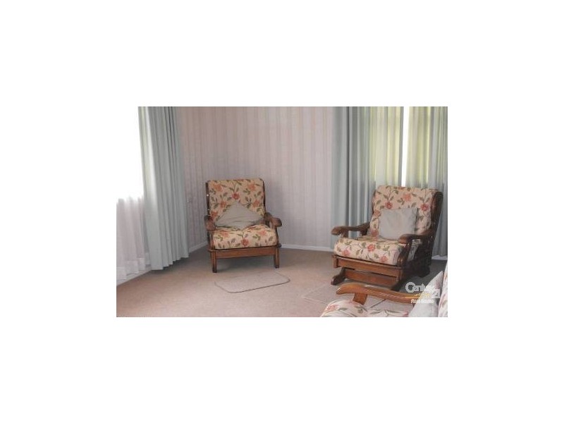 57 Essex Street, Berkeley NSW 2506
