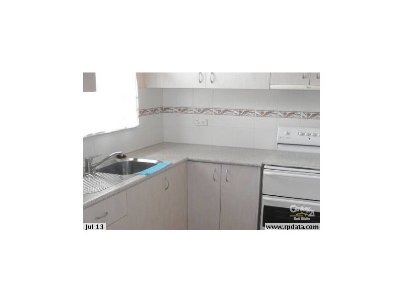 57 Essex Street, Berkeley NSW 2506