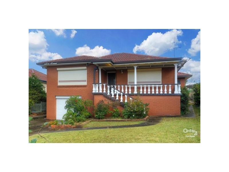 12 Thurston Crescent, Corrimal NSW 2518