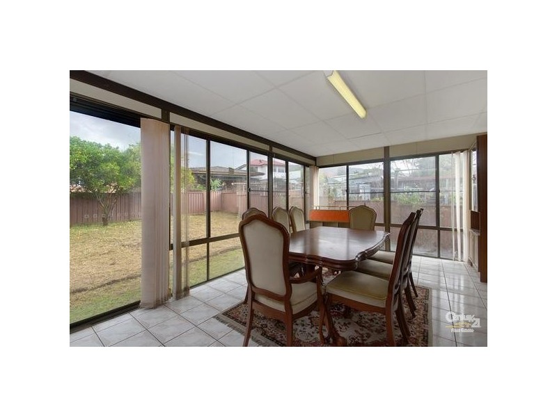 12 Thurston Crescent, Corrimal NSW 2518