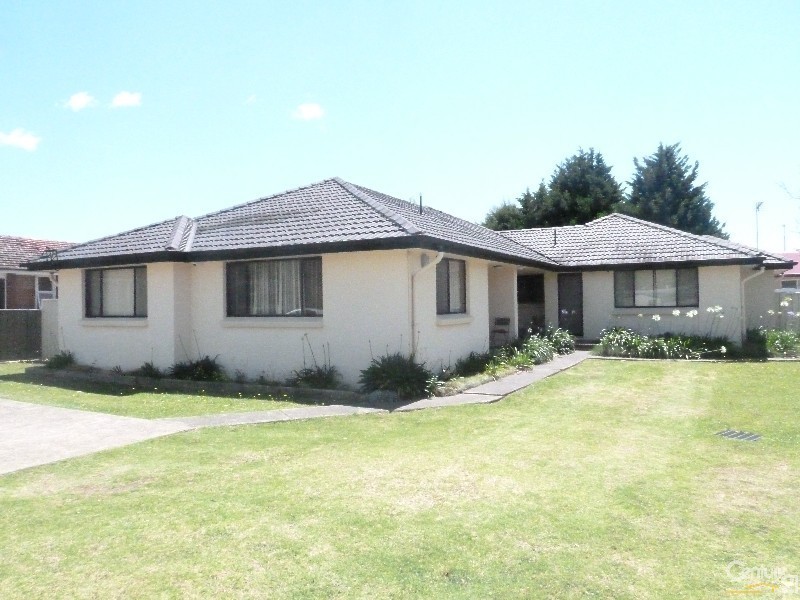 2/11 St Lukes Ave, Brownsville NSW 2530