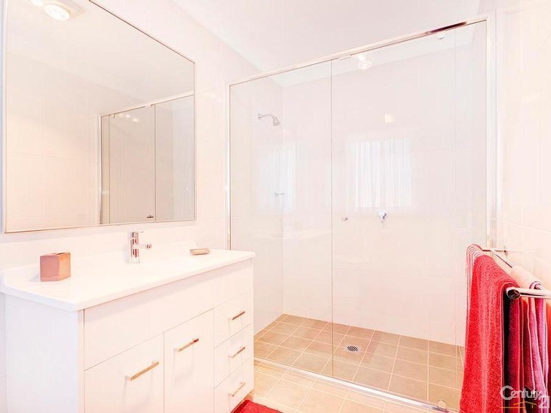 11a Gilbert Street, Corrimal NSW 2518