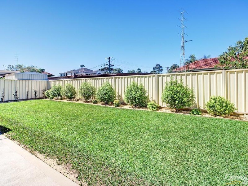 11a Gilbert Street, Corrimal NSW 2518