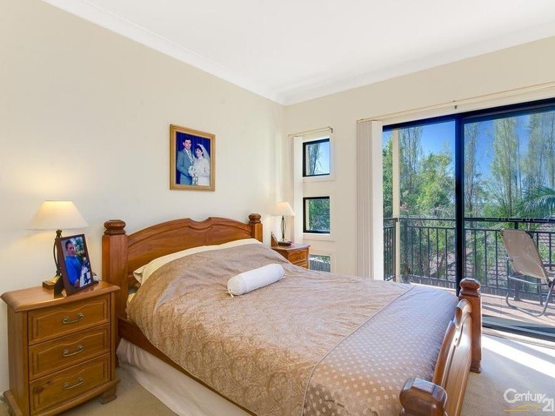 2/65 Outlook Drive, Figtree NSW 2525