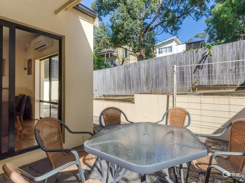 2/65 Outlook Drive, Figtree NSW 2525