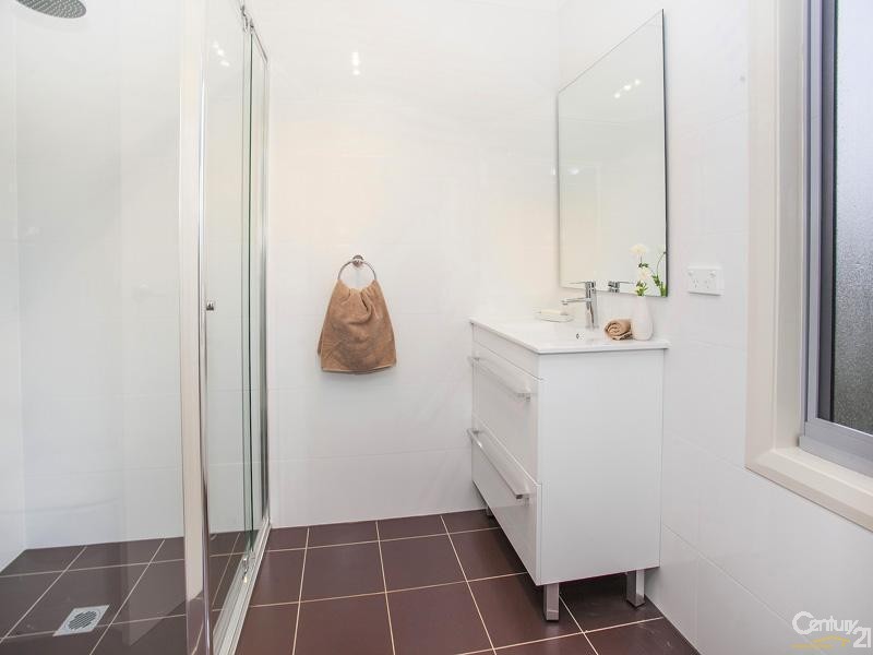 7/8 Sproule Crescent, Balgownie NSW 2519