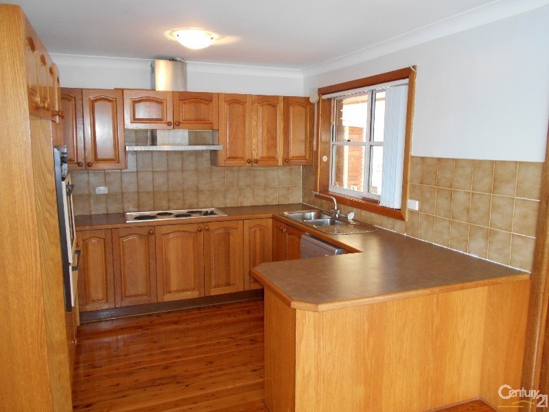 15 Yates Avenue, Mount Keira NSW 2500