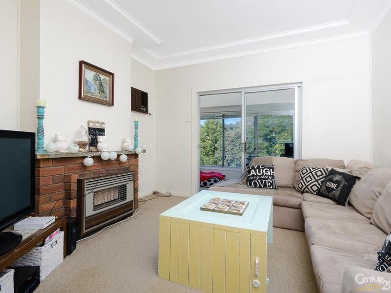 51 Dempster Street, West Wollongong NSW 2500
