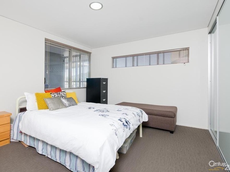 30/118-126 Princes Highway, Fairy Meadow NSW 2519
