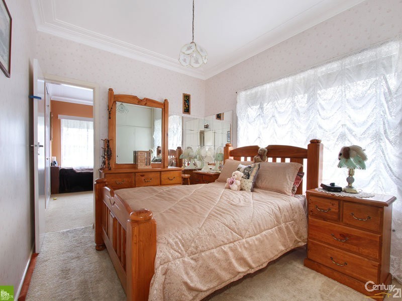 30  Balfour Street, Fairy Meadow NSW 2519