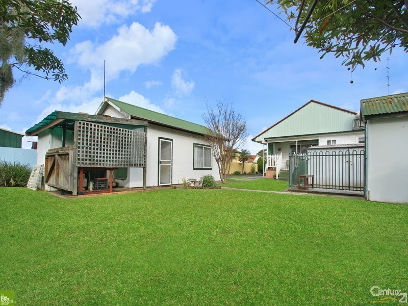 30  Balfour Street, Fairy Meadow NSW 2519