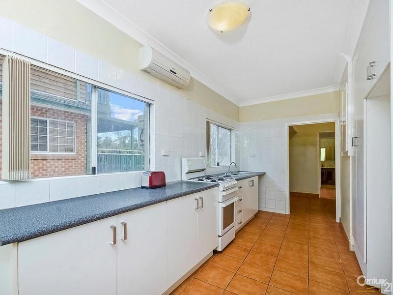 41 Eastern Ave, Mangerton NSW 2500
