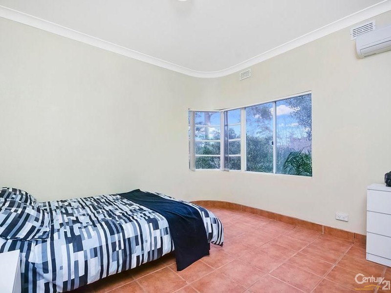 41 Eastern Ave, Mangerton NSW 2500