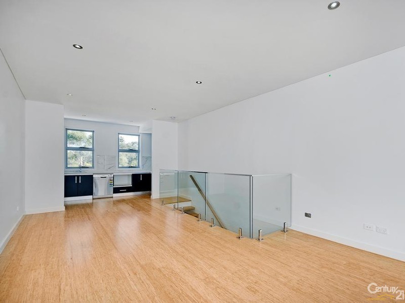 3 481/483 Crown Street, Wollongong NSW 2500