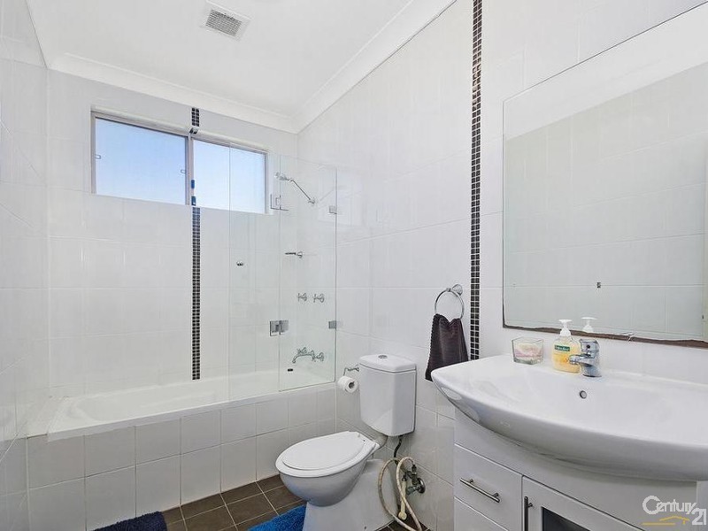 20/5-7 Princes Highway, Figtree NSW 2525