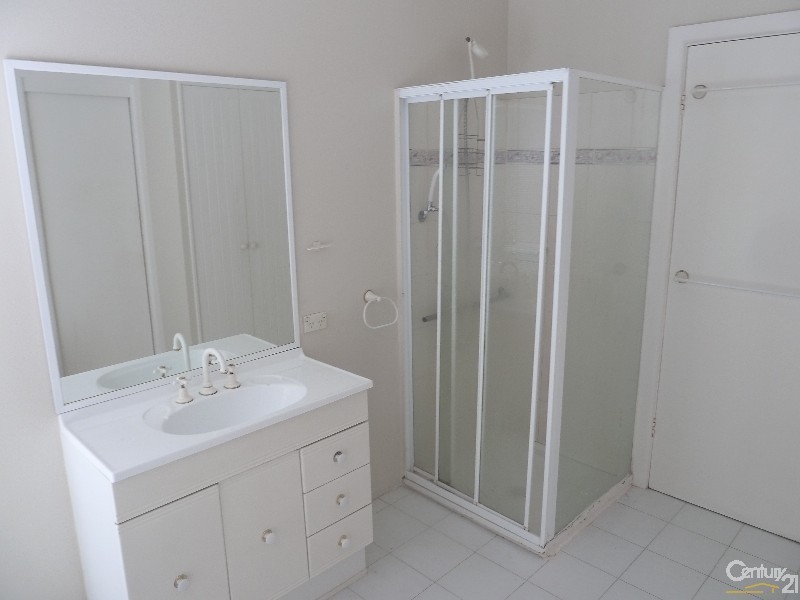 18 Mercury Street, Wollongong NSW 2500