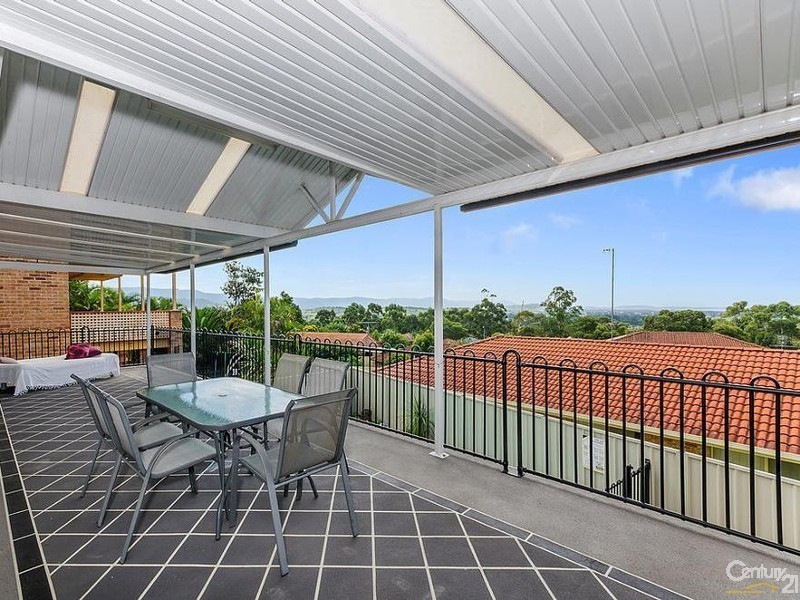 37 Scenic Place, Albion Park NSW 2527