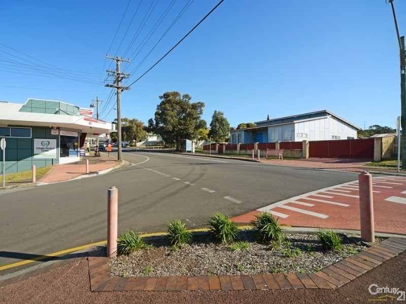 18 Birmingham Street, Cringila NSW 2502
