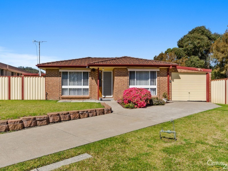 15 Ribbonwood Place, Albion Park Rail NSW 2527