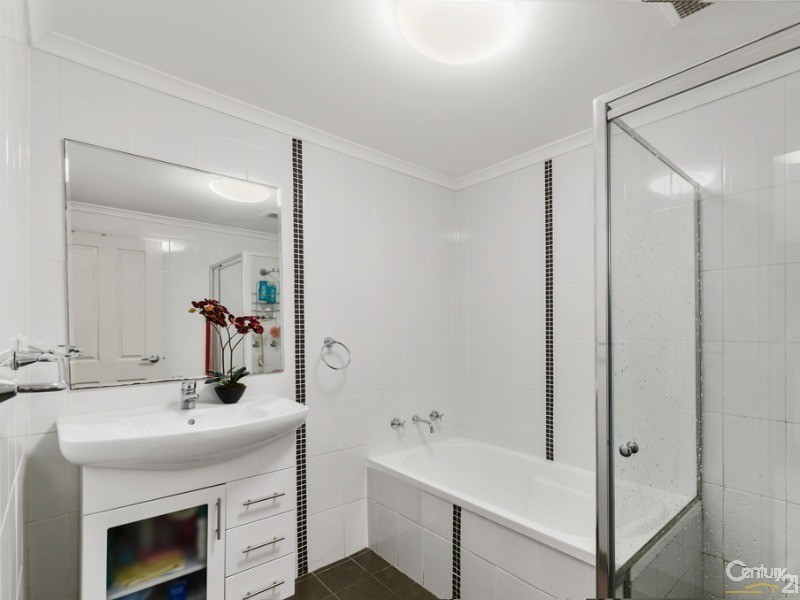 2/5-7 Princes Highway, Figtree NSW 2525