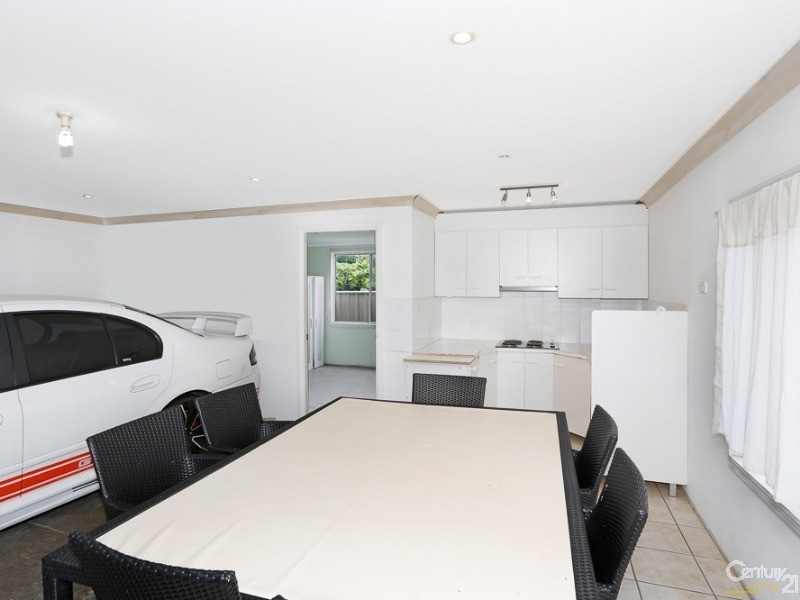 55 Donald Street, Fairy Meadow NSW 2519