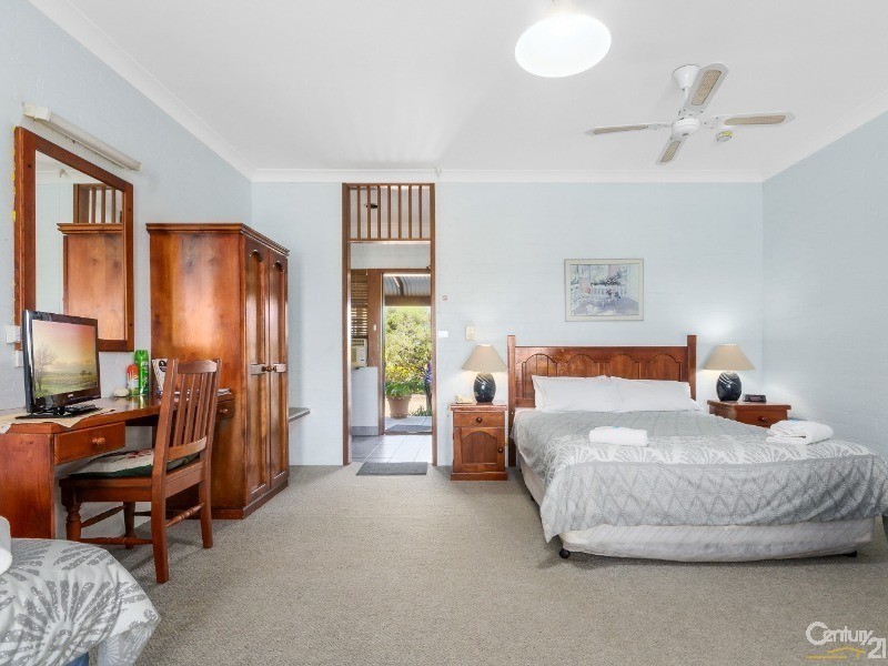 42 Chardonnay Rd, Cowra NSW 2794