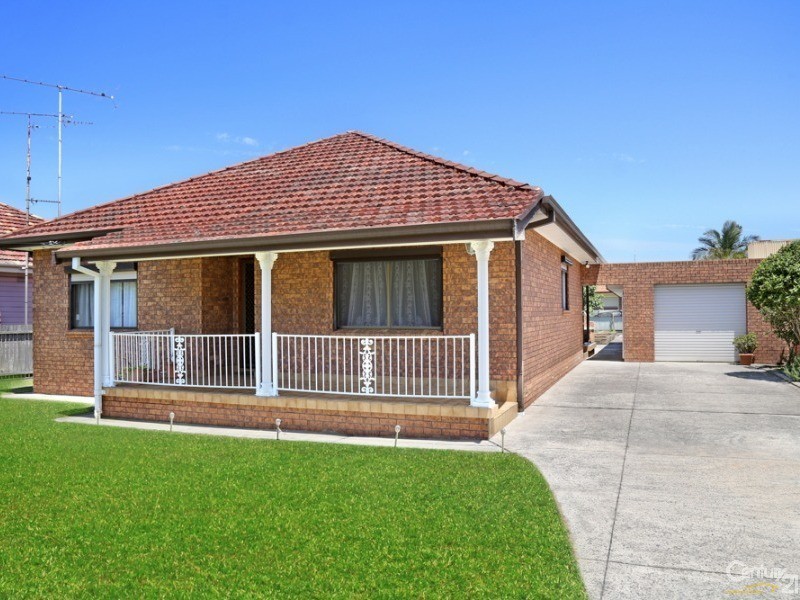 33 Smith Street, Fairy Meadow NSW 2519