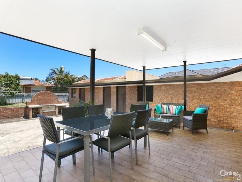 33 Smith Street, Fairy Meadow NSW 2519