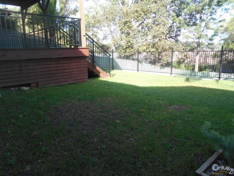 7  Baker Street, Figtree NSW 2525