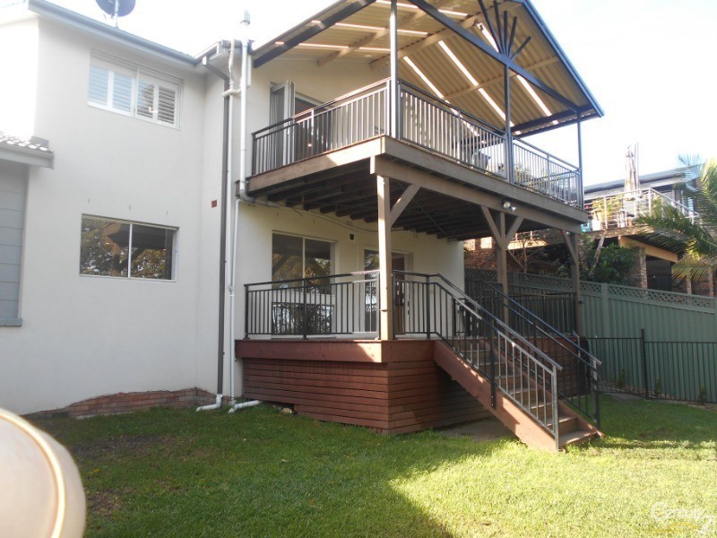 7  Baker Street, Figtree NSW 2525