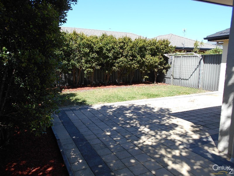 1/142 Haywards Bay Drive, Haywards Bay NSW 2530