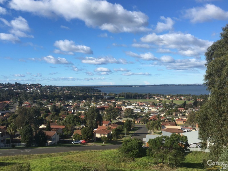 53  Semaphore Road, Berkeley NSW 2506