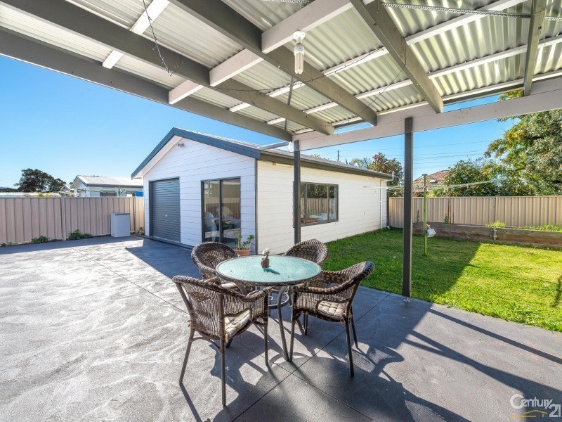 55 Donald Street, Fairy Meadow NSW 2519